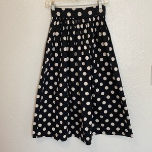Black and white polka dot skirt, Size 0